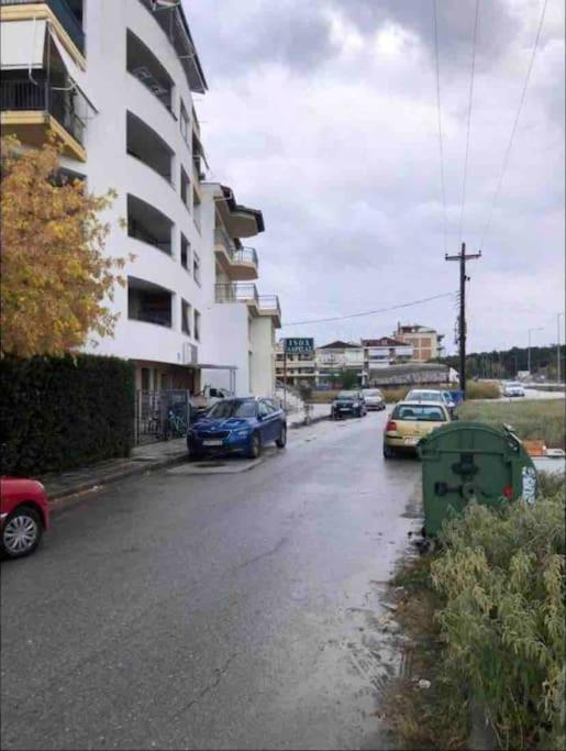 Larisa City Ap 5 With Parking 외부 사진